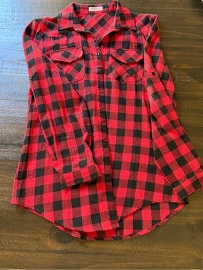 Hotouch Red & Black Buffalo Plaid Button-Up Shirt